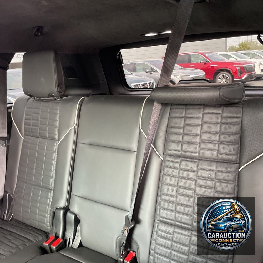 2023 Cadillac Escalade ESV Sport Platinum