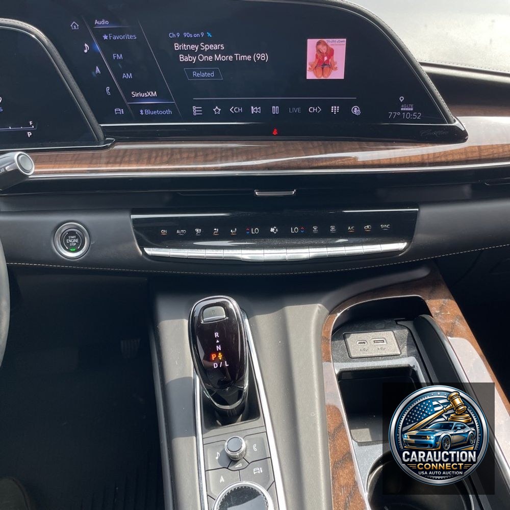 2023 Cadillac Escalade ESV Sport Platinum