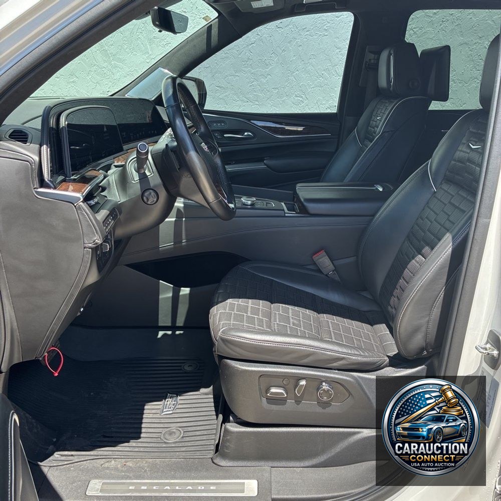 2021 Cadillac Escalade ESV Sport Platinum