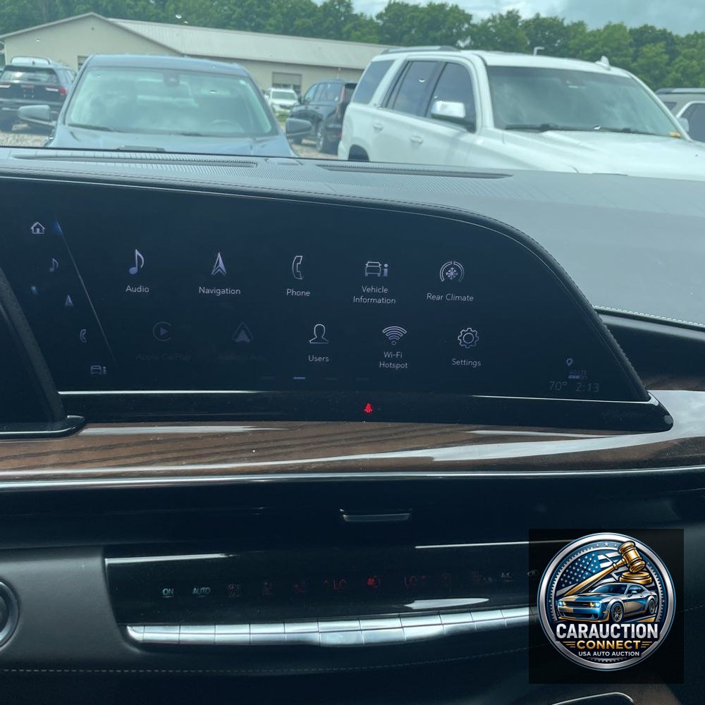 2024 Cadillac Escalade ESV Sport Platinum