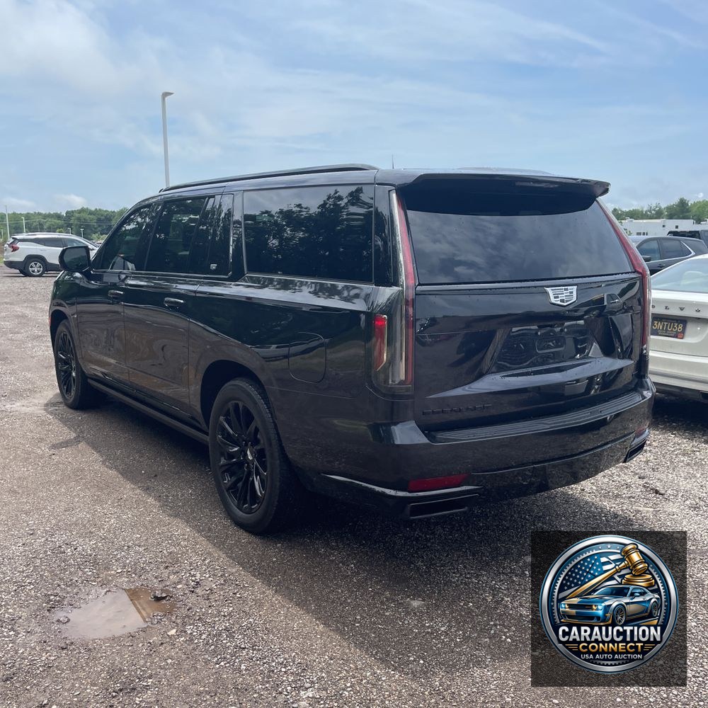 2024 Cadillac Escalade ESV Sport Platinum