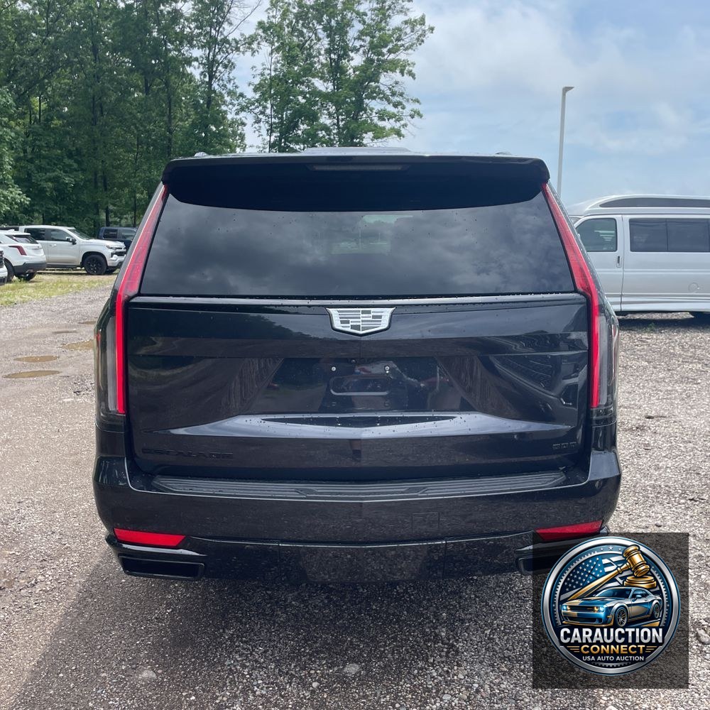2024 Cadillac Escalade ESV Sport Platinum