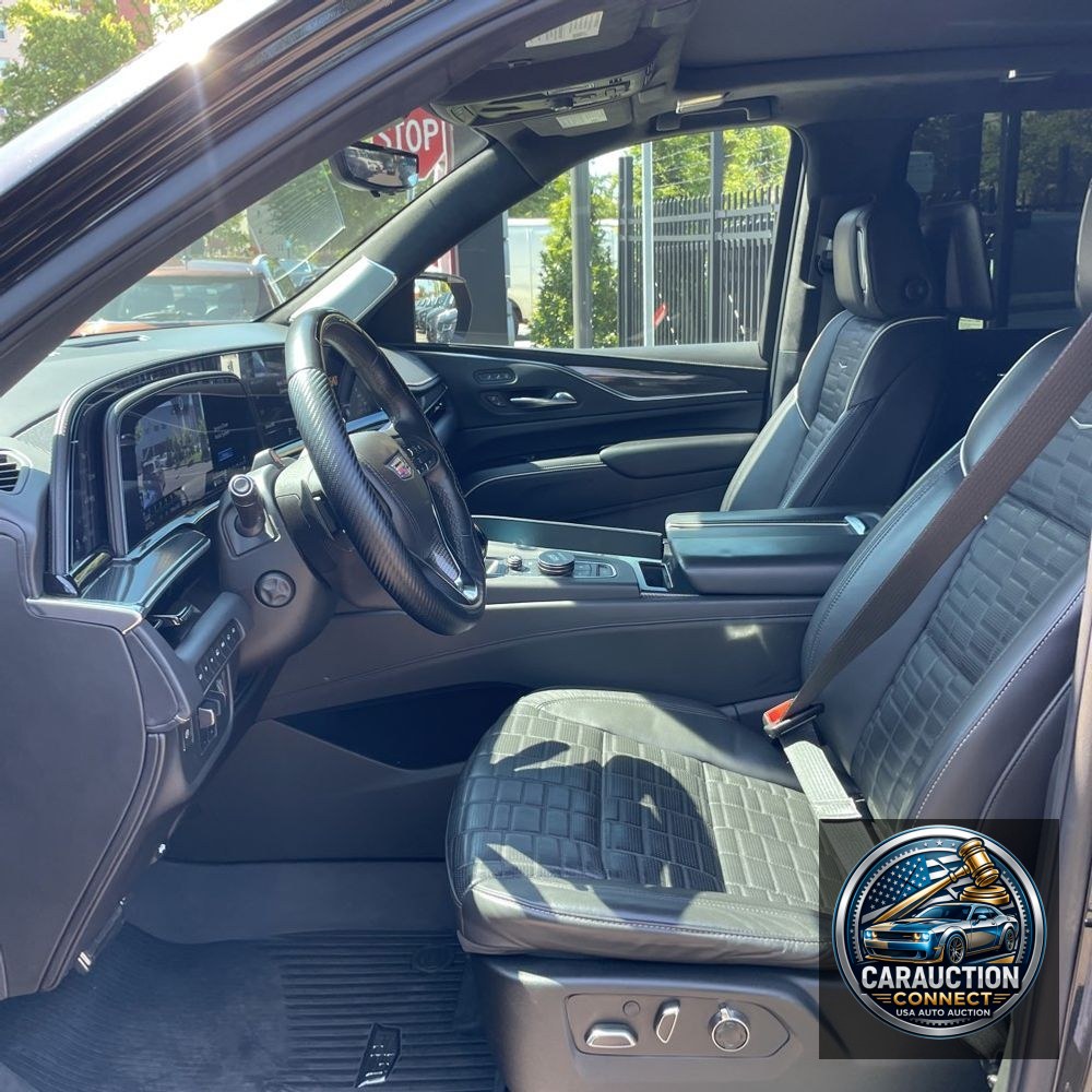 2022 Cadillac Escalade ESV Sport Platinum