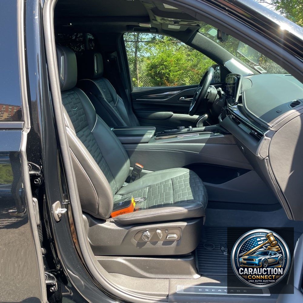 2022 Cadillac Escalade ESV Sport Platinum