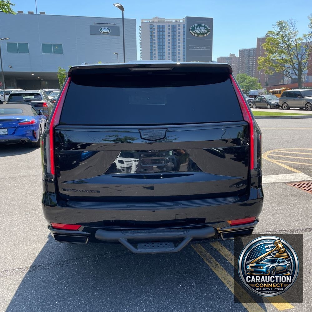 2022 Cadillac Escalade ESV Sport Platinum