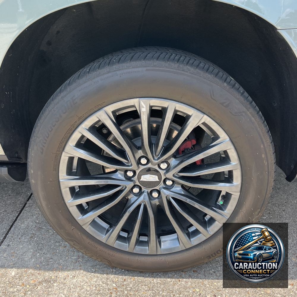 2023 Cadillac Escalade-V ESV Base