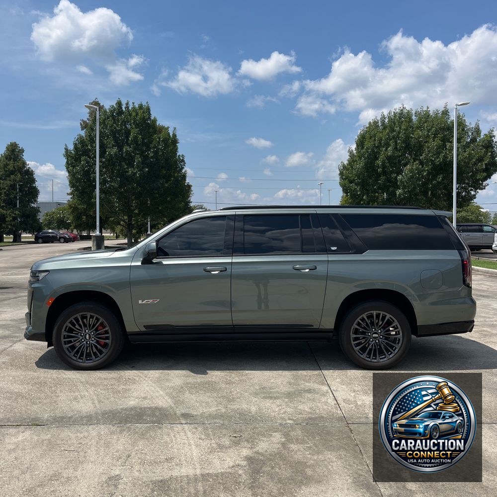2023 Cadillac Escalade-V ESV Base