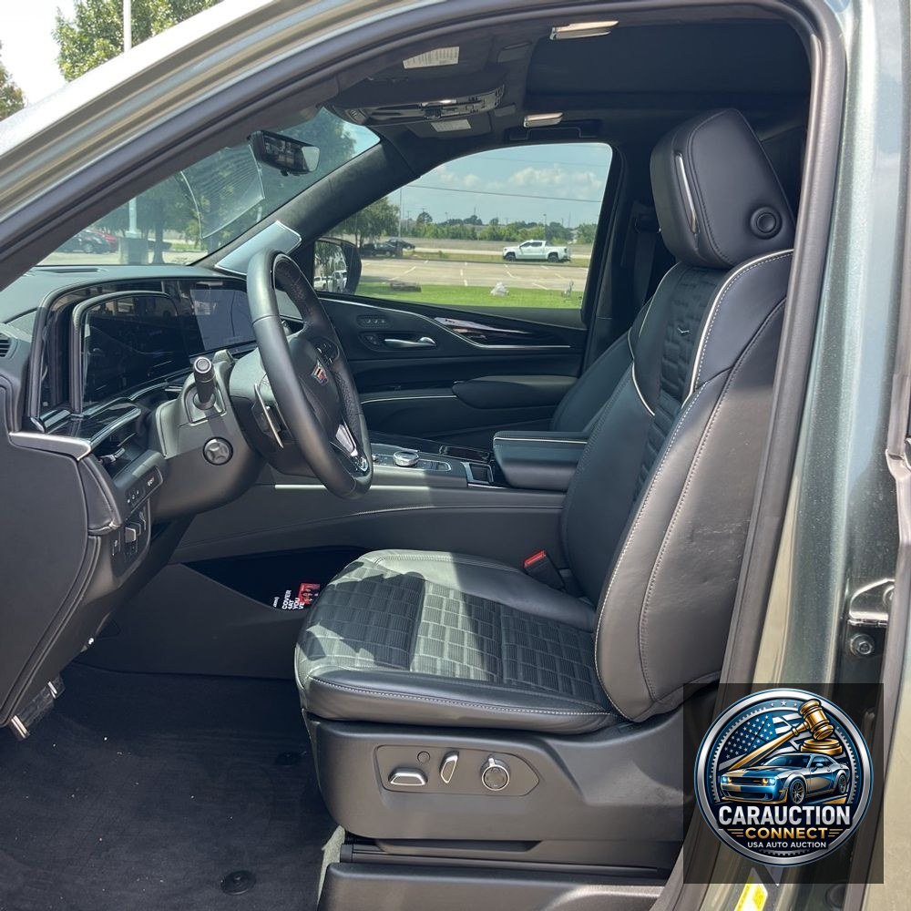 2023 Cadillac Escalade-V ESV Base