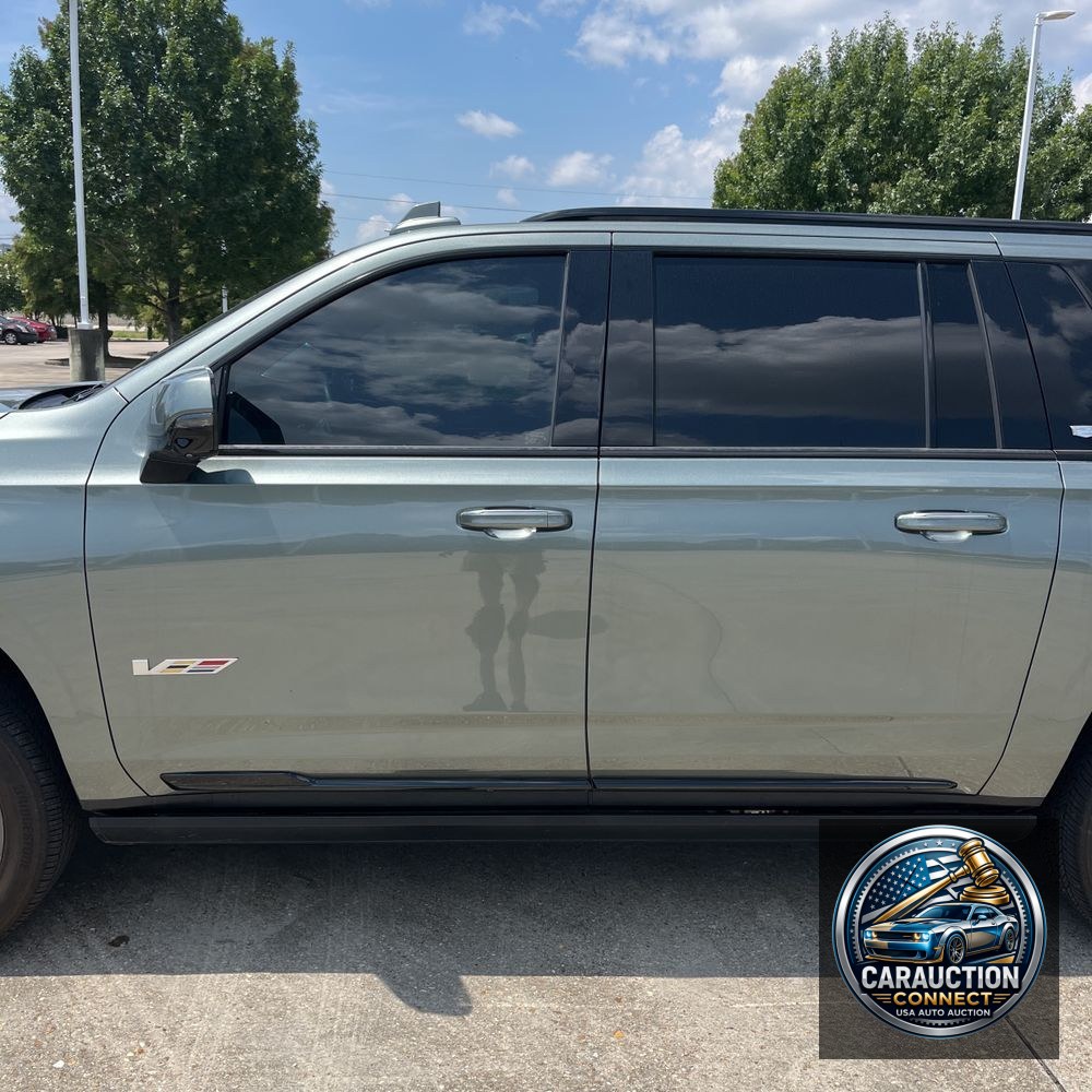 2023 Cadillac Escalade-V ESV Base