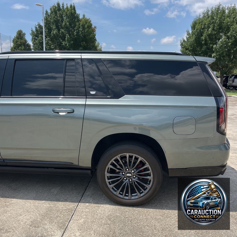 2023 Cadillac Escalade-V ESV Base