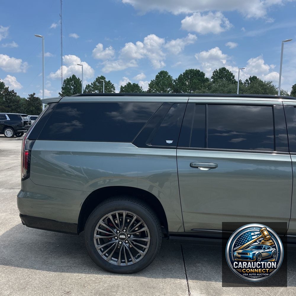 2023 Cadillac Escalade-V ESV Base