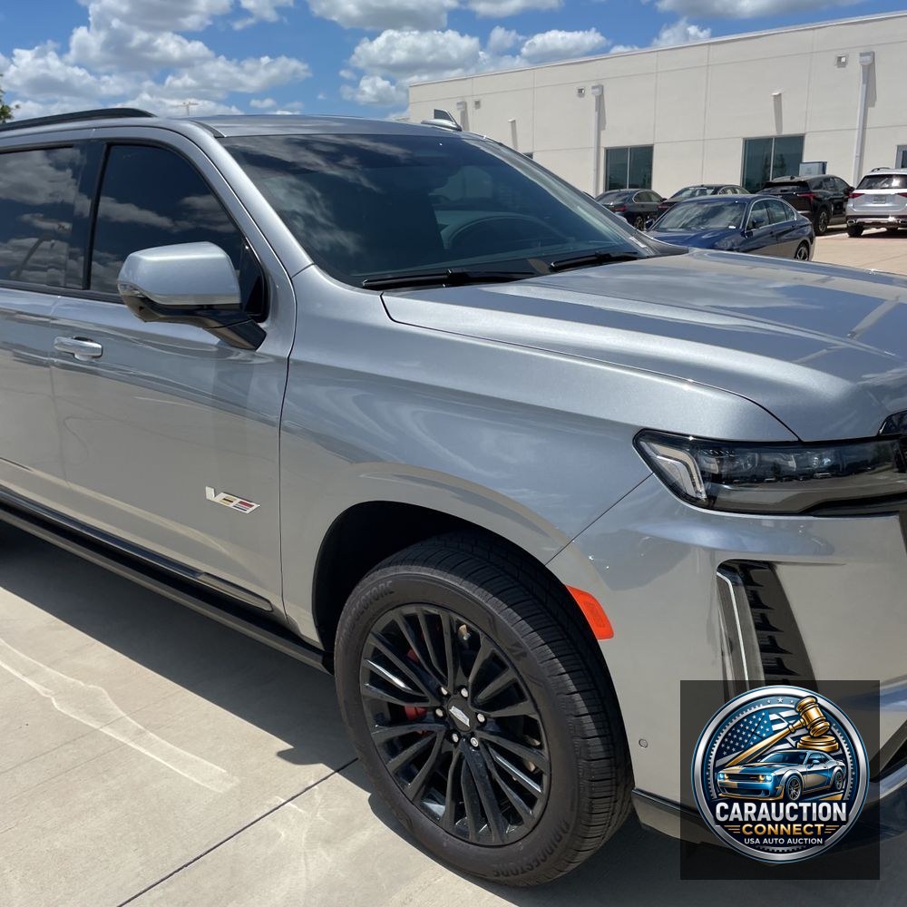 2023 Cadillac Escalade-V ESV Base