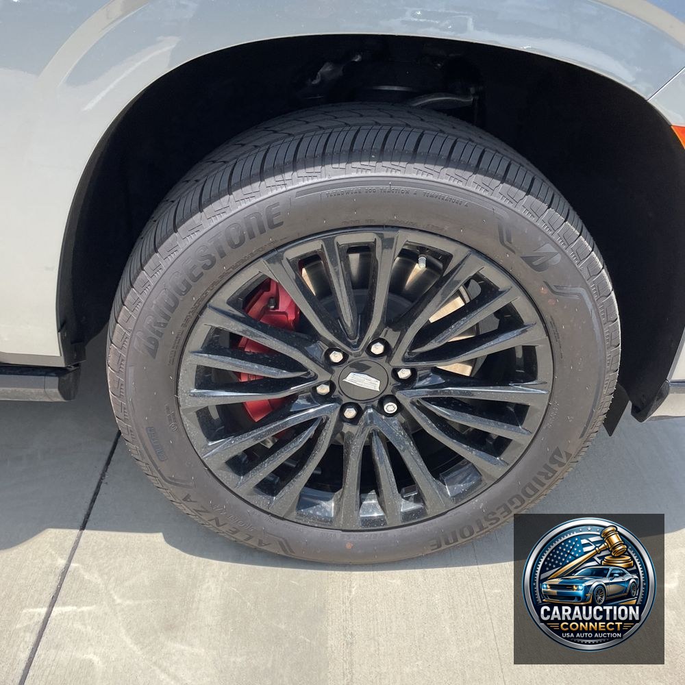 2023 Cadillac Escalade-V ESV Base