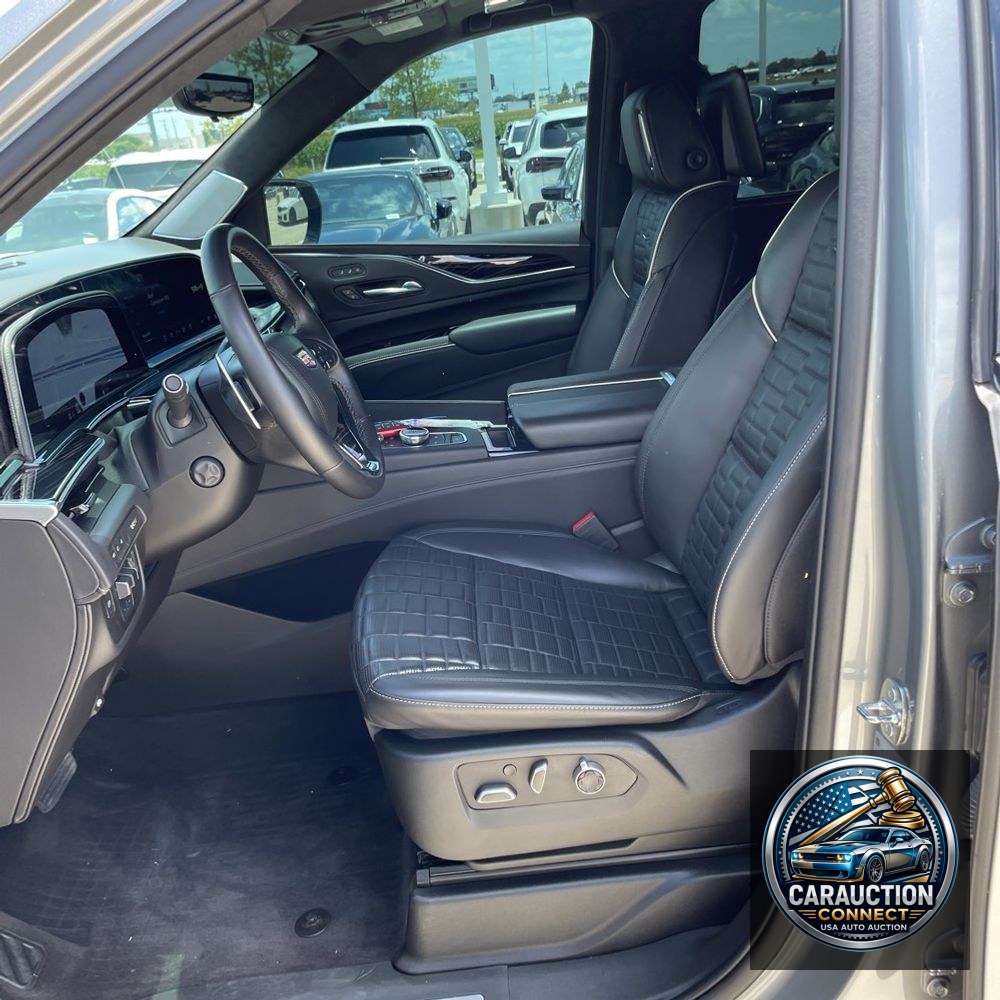 2023 Cadillac Escalade-V ESV Base
