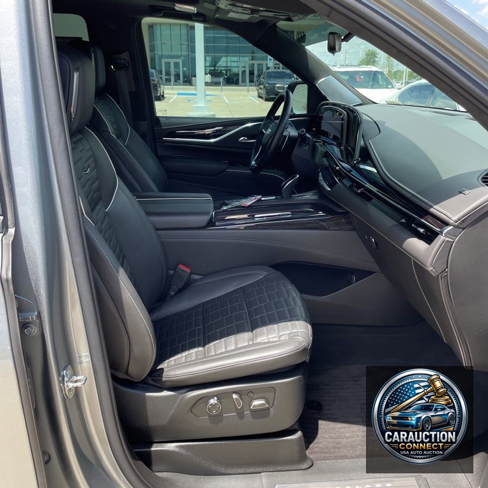 2023 Cadillac Escalade-V ESV Base