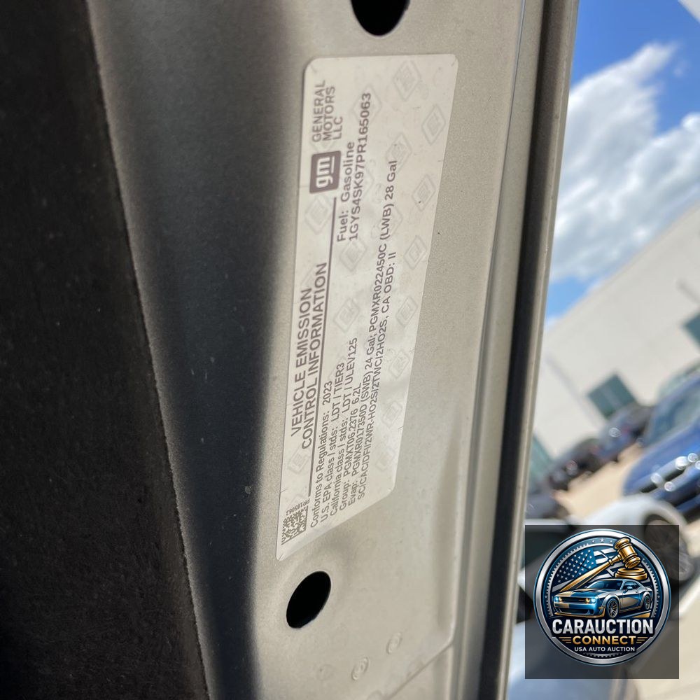2023 Cadillac Escalade-V ESV Base