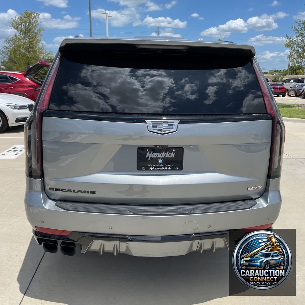 2023 Cadillac Escalade-V ESV Base