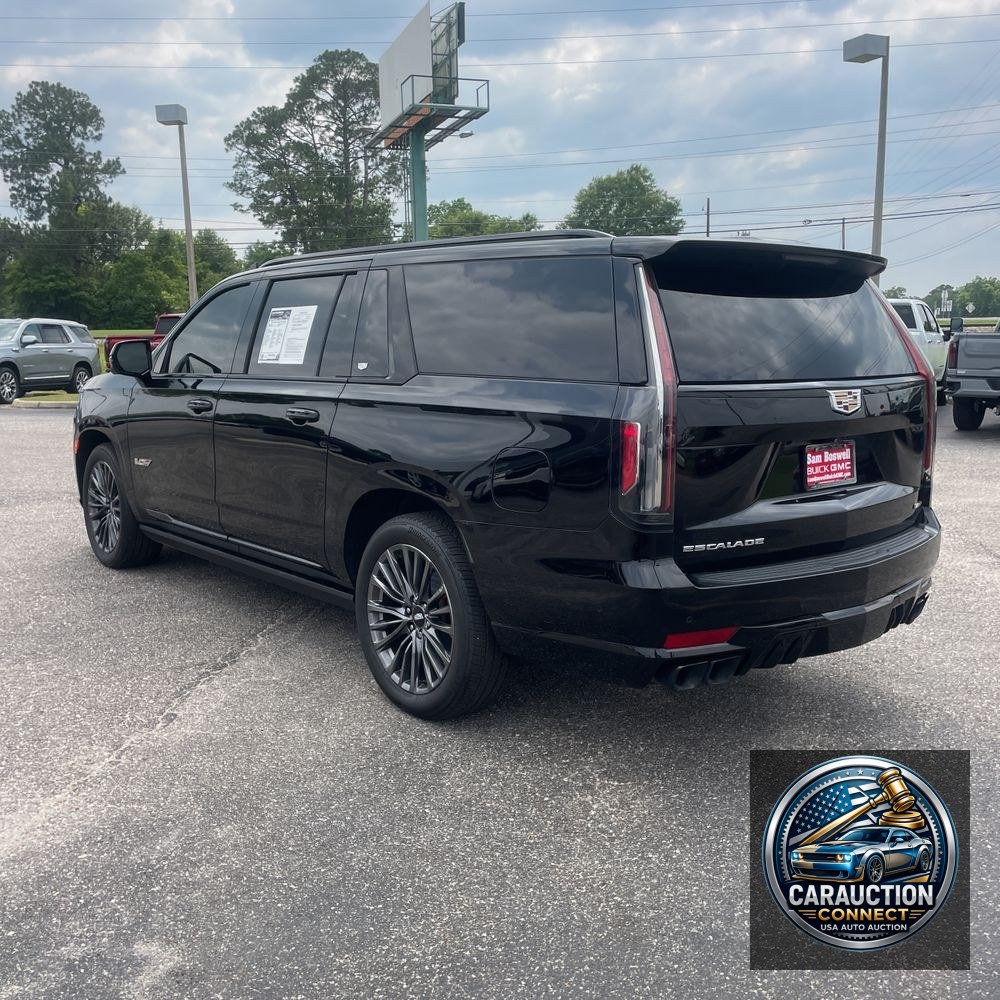 2023 Cadillac Escalade-V ESV Base
