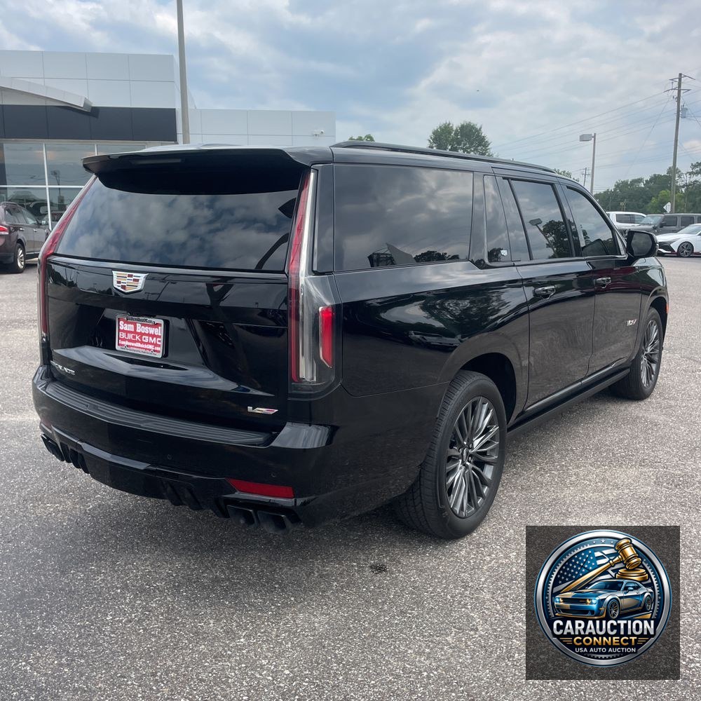 2023 Cadillac Escalade-V ESV Base