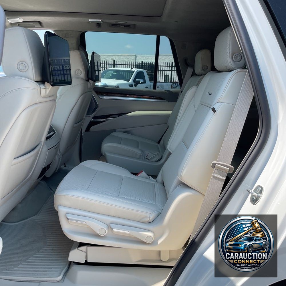 2025 Cadillac Escalade Premium Luxury Platinum