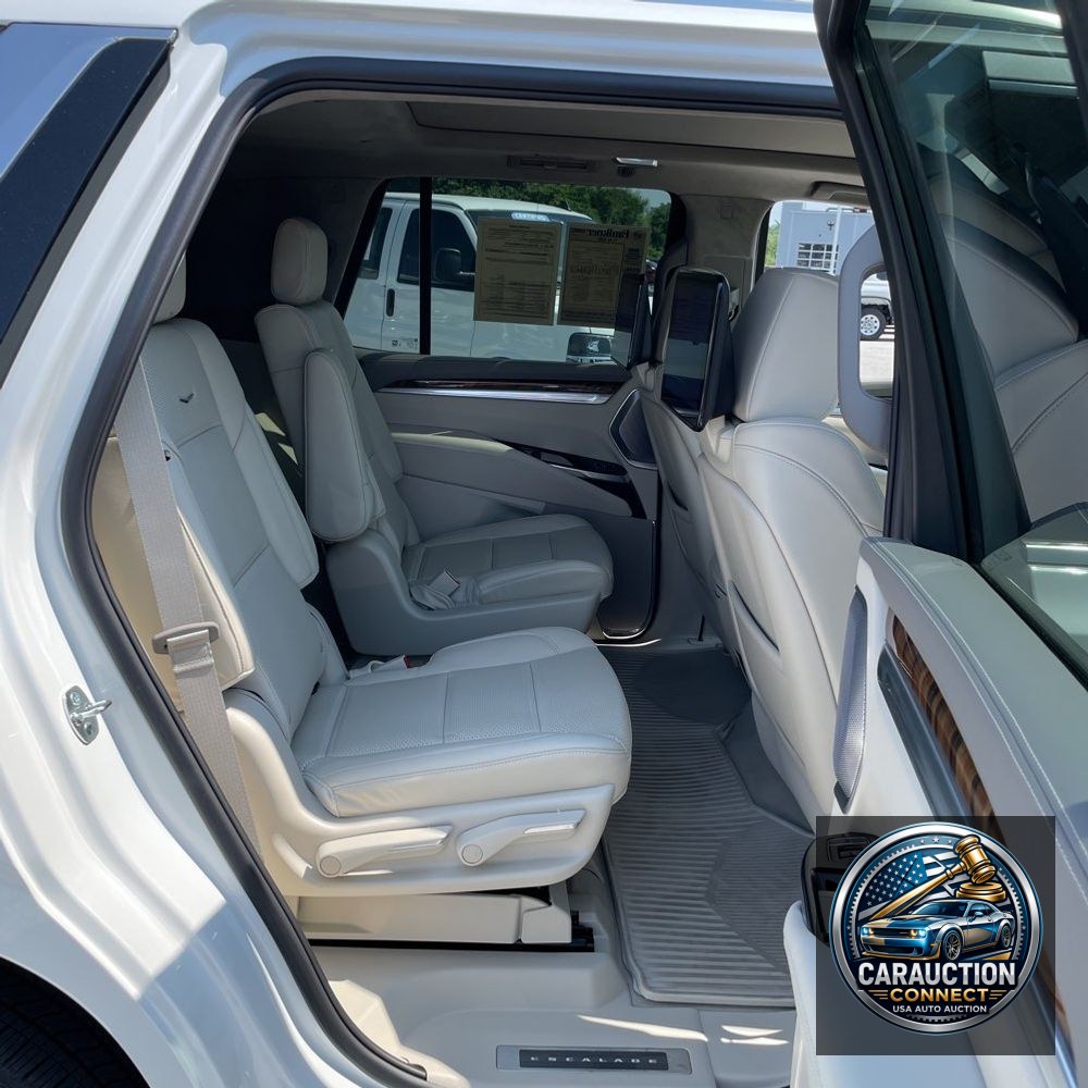 2025 Cadillac Escalade Premium Luxury Platinum