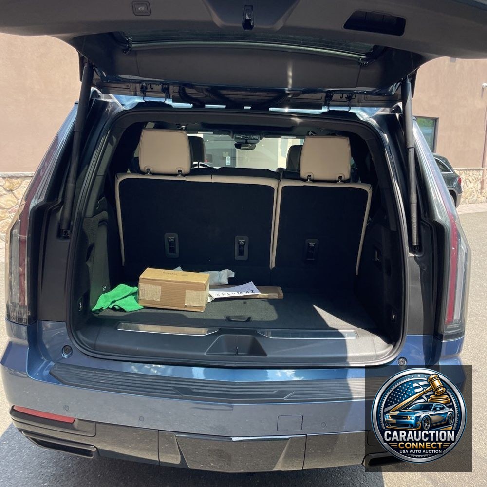 2025 Cadillac Escalade Sport