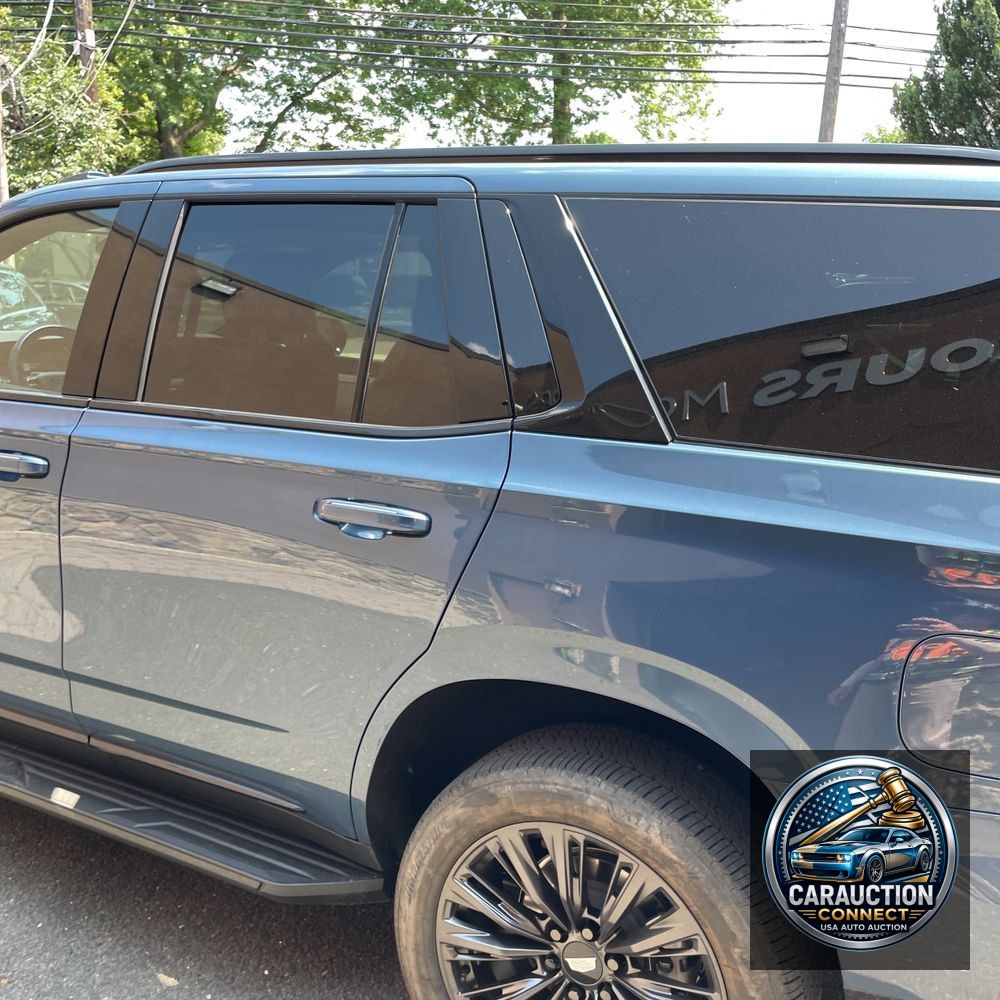 2025 Cadillac Escalade Sport
