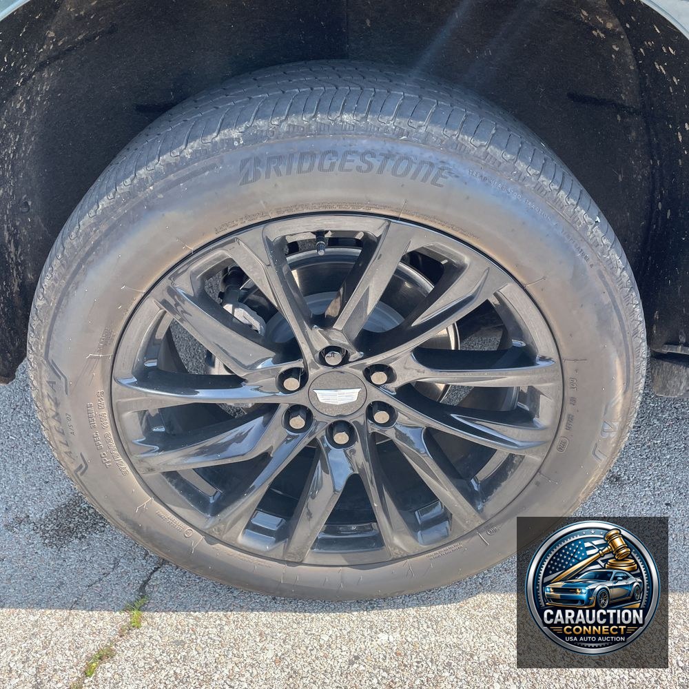 2025 Cadillac Escalade Sport