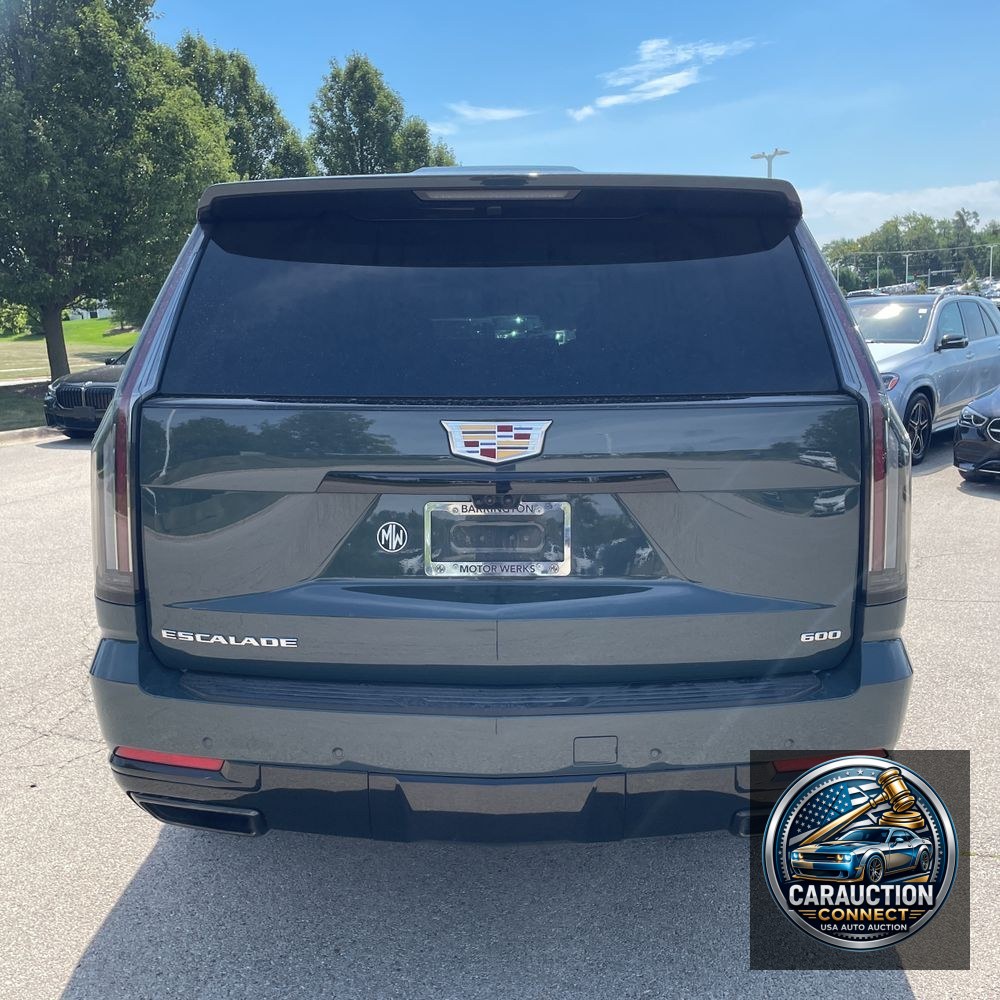 2025 Cadillac Escalade Sport