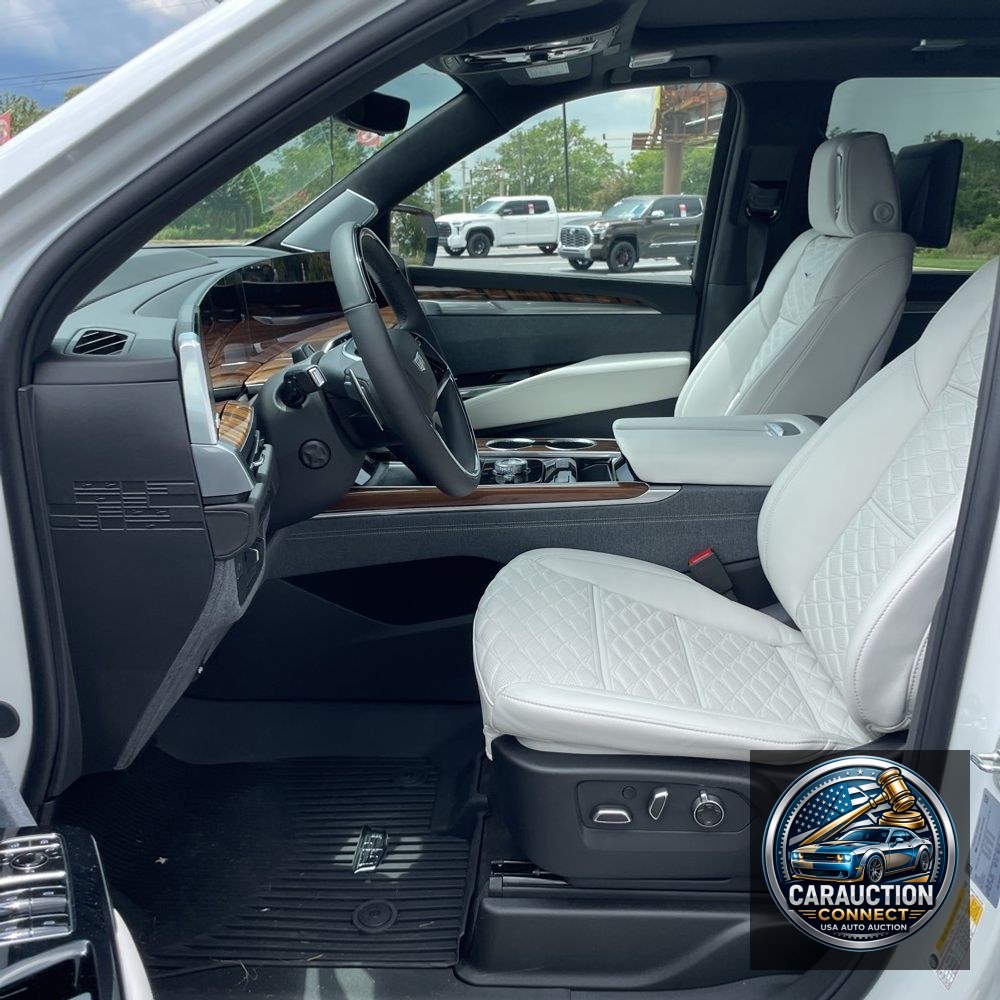 2025 Cadillac Escalade Sport Platinum