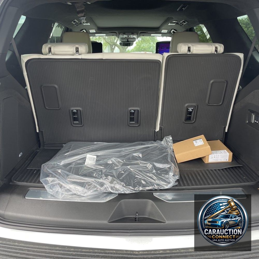 2025 Cadillac Escalade Sport Platinum
