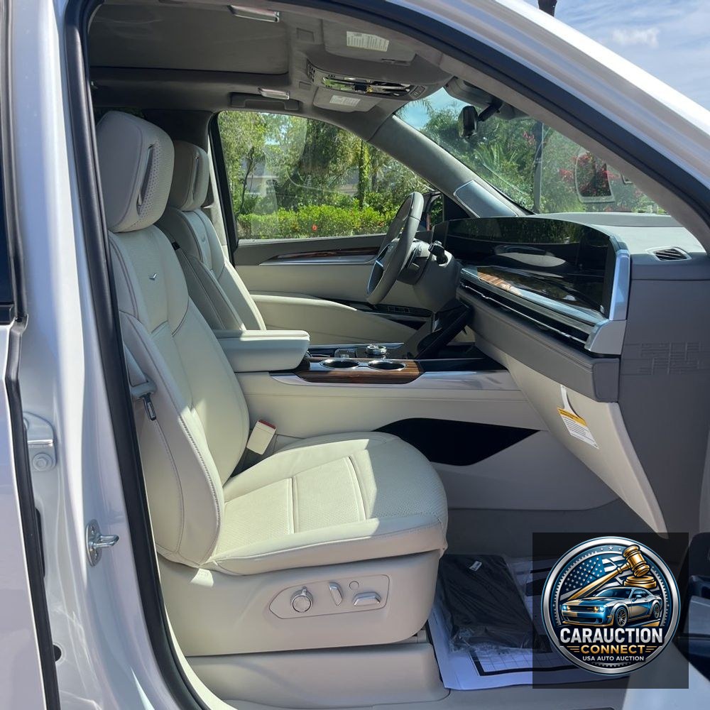 2025 Cadillac Escalade Sport Platinum