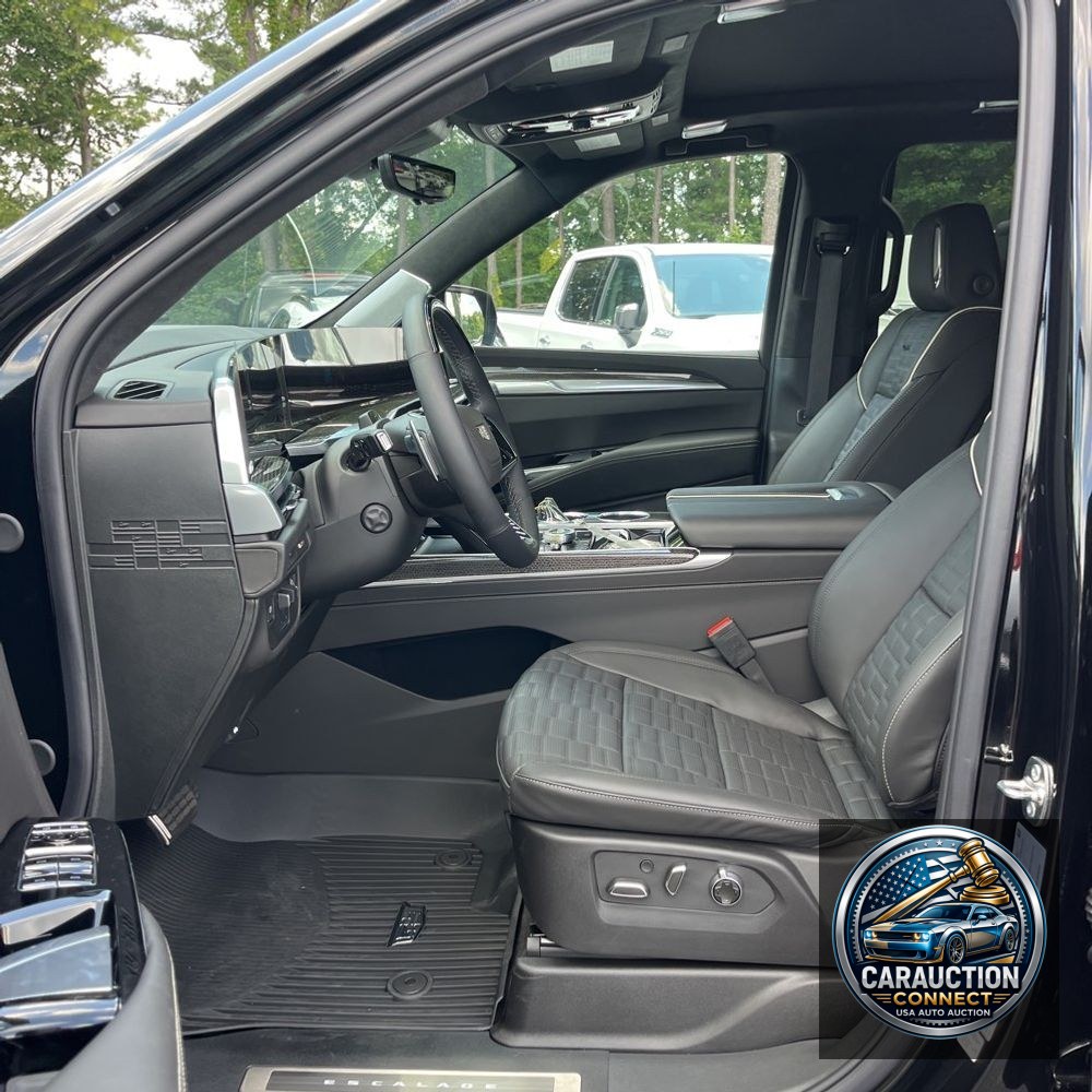 2025 Cadillac Escalade-V Base
