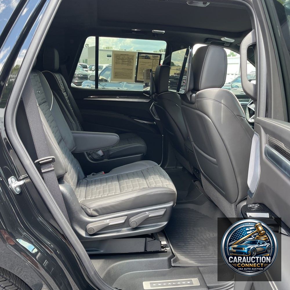 2025 Cadillac Escalade-V Base