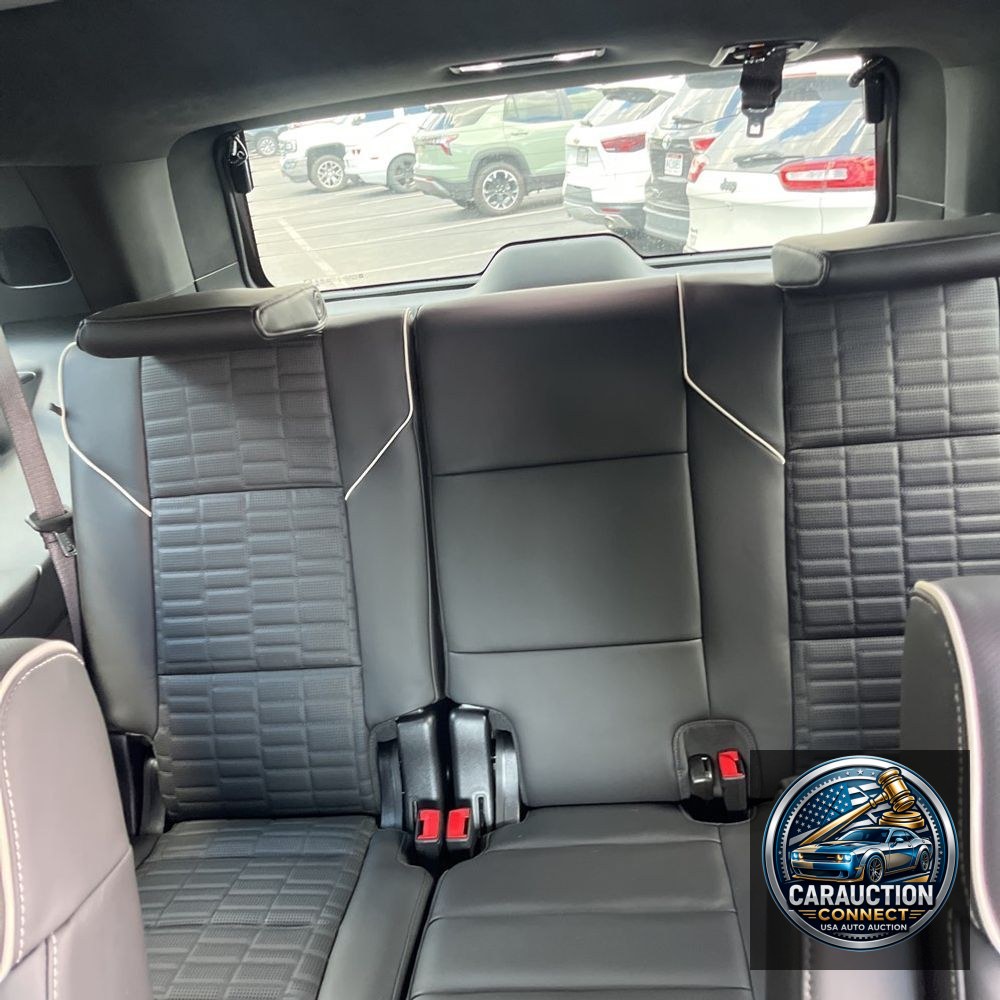 2025 Cadillac Escalade-V Base