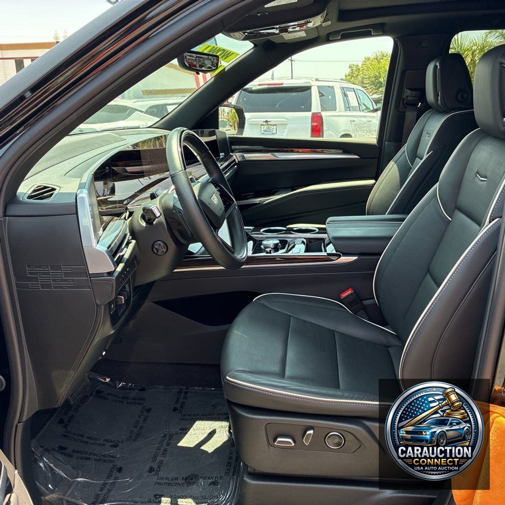 2025 Cadillac Escalade ESV Premium Luxury
