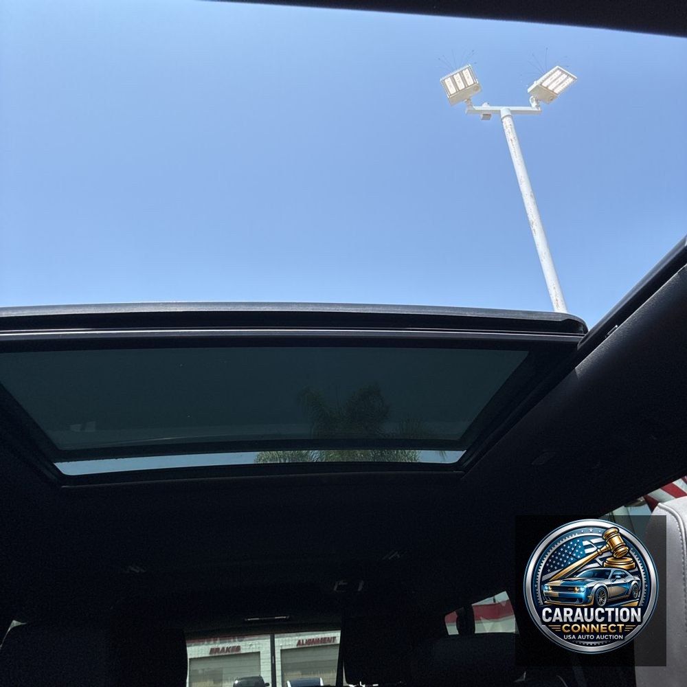 2025 Cadillac Escalade ESV Premium Luxury