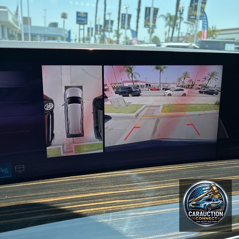 2025 Cadillac Escalade ESV Premium Luxury