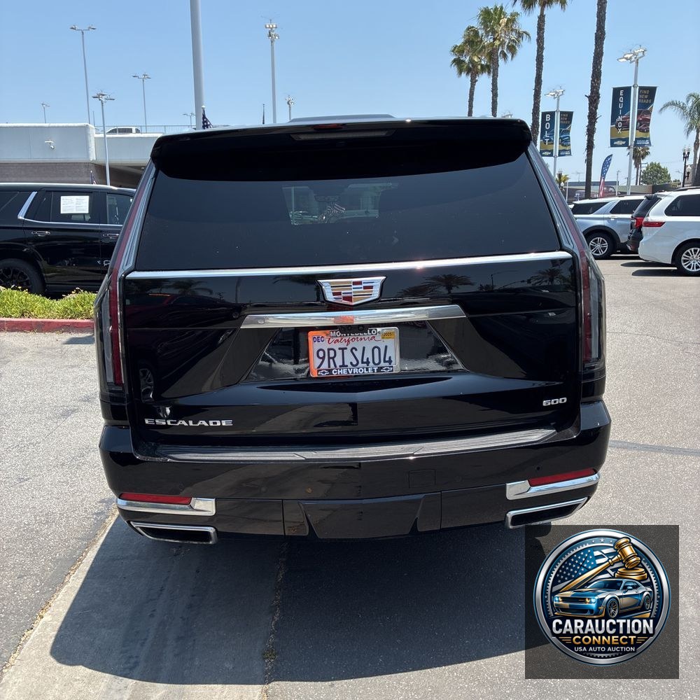 2025 Cadillac Escalade ESV Premium Luxury