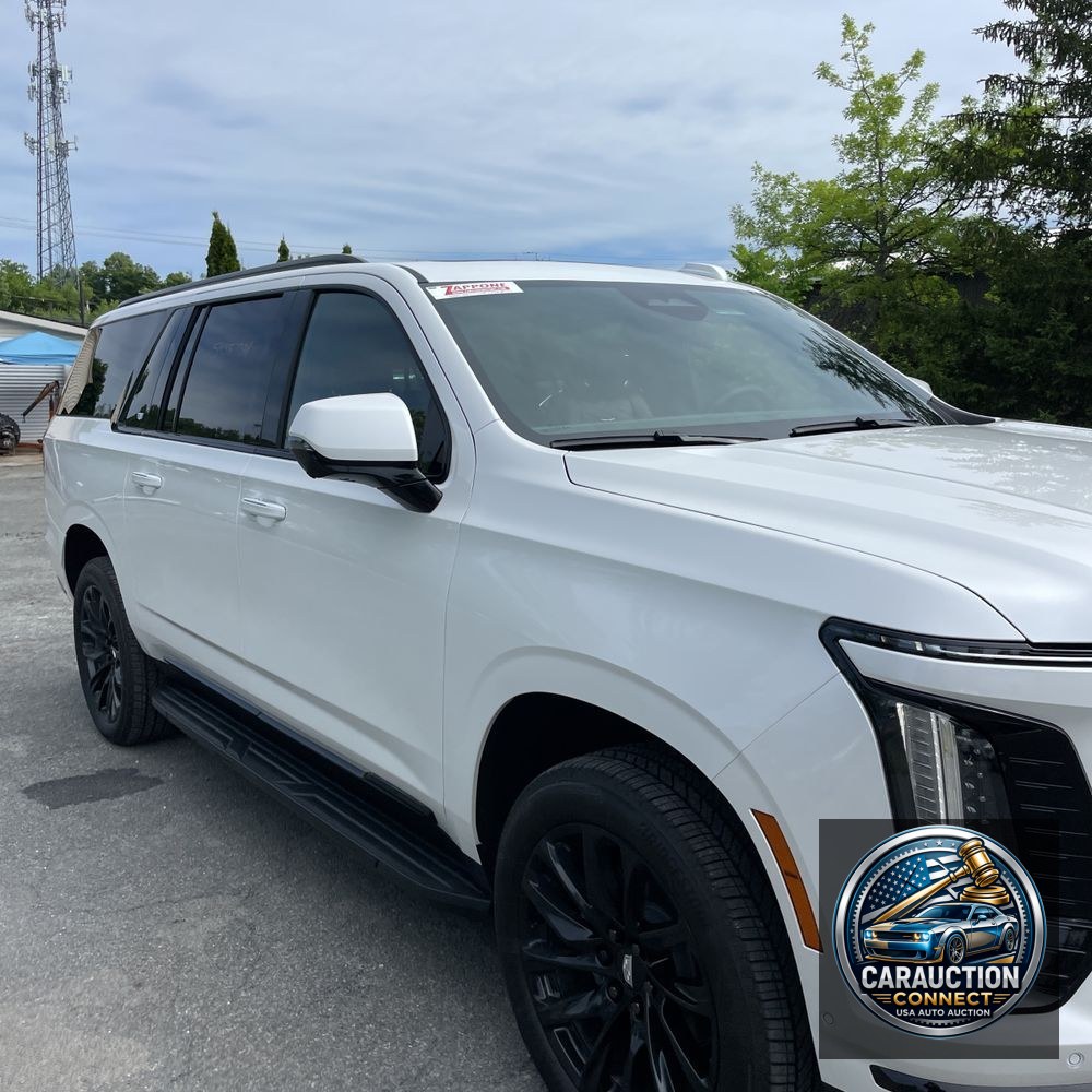 2025 Cadillac Escalade ESV Sport