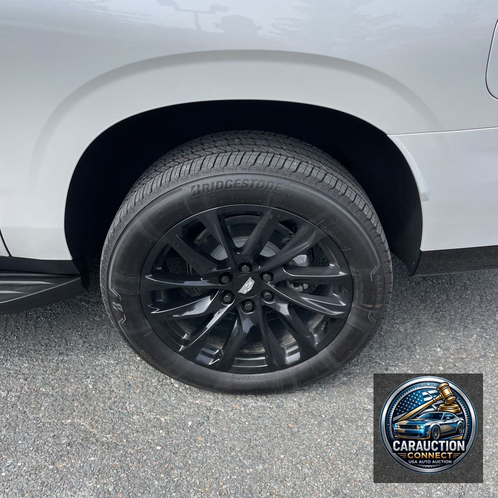 2025 Cadillac Escalade ESV Sport