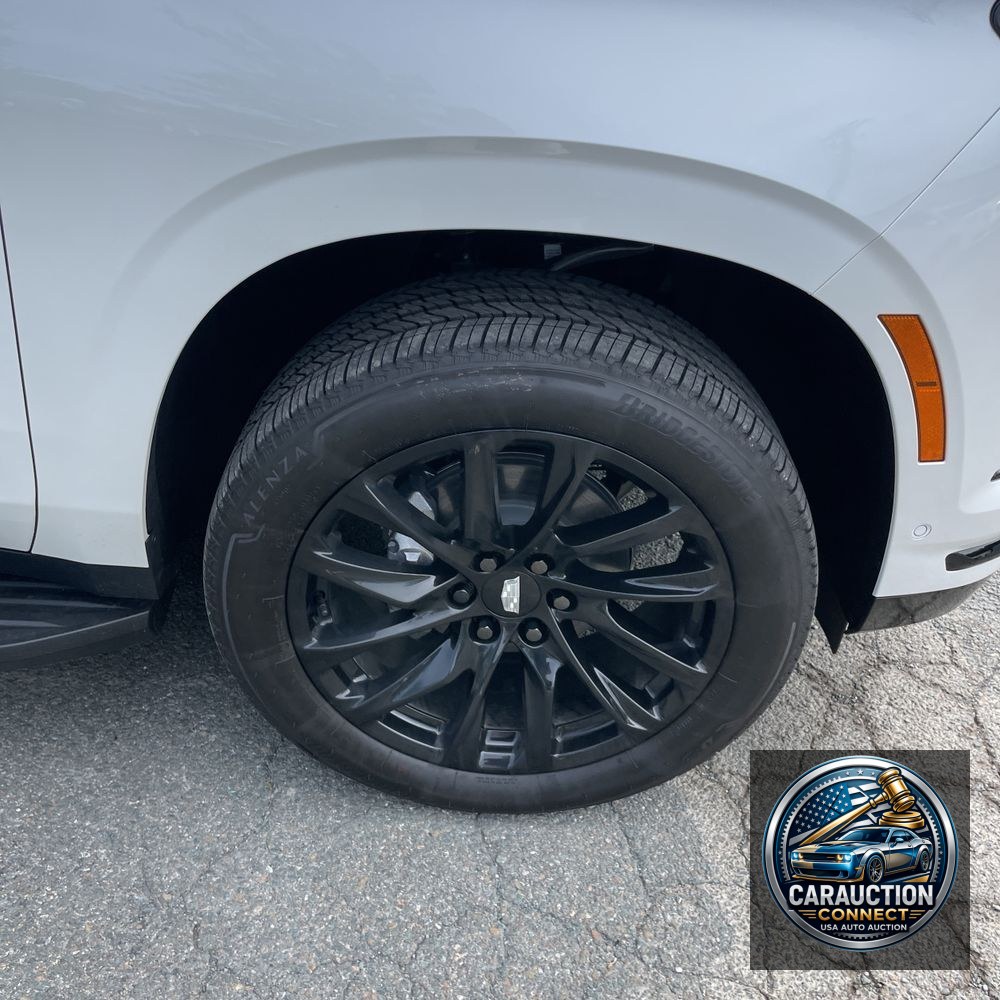 2025 Cadillac Escalade ESV Sport