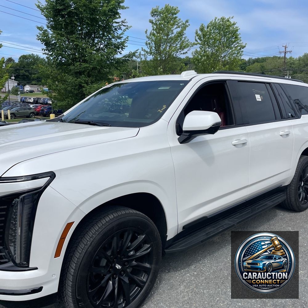 2025 Cadillac Escalade ESV Sport