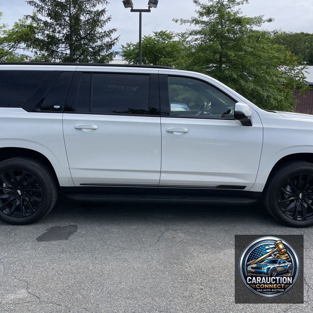 2025 Cadillac Escalade ESV Sport