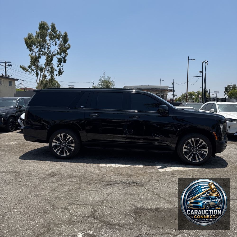 2025 Cadillac Escalade ESV Sport