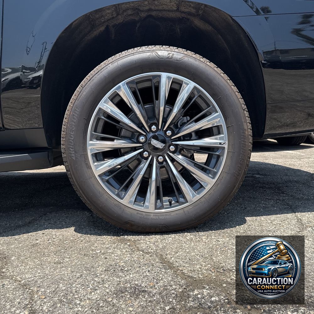 2025 Cadillac Escalade ESV Sport