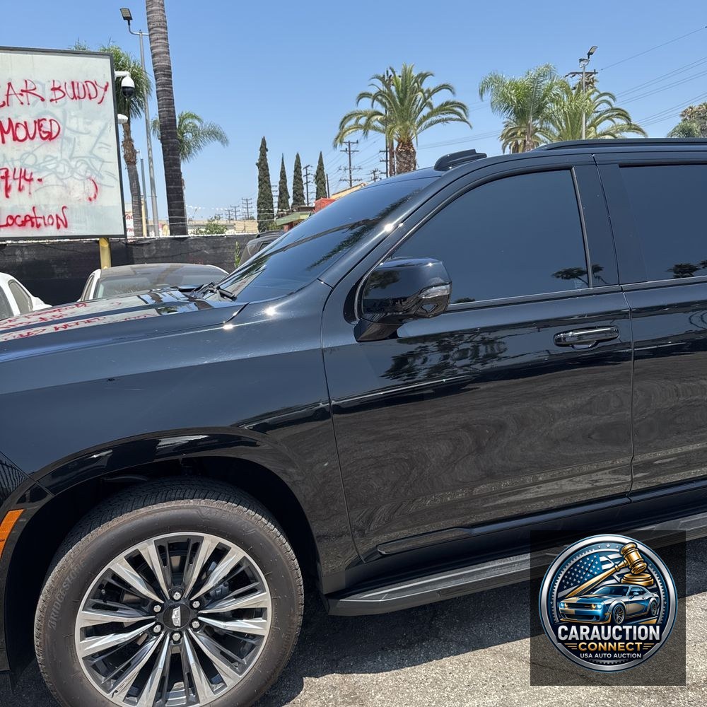 2025 Cadillac Escalade ESV Sport
