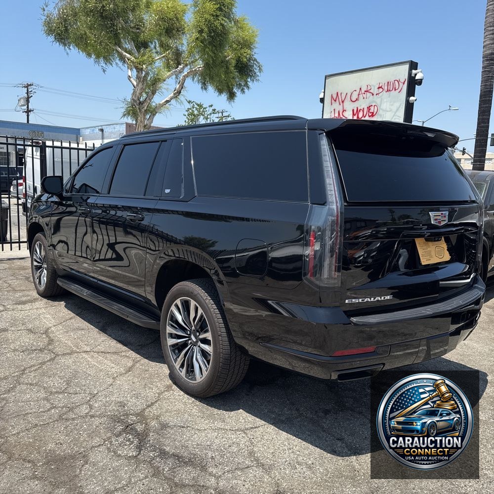 2025 Cadillac Escalade ESV Sport
