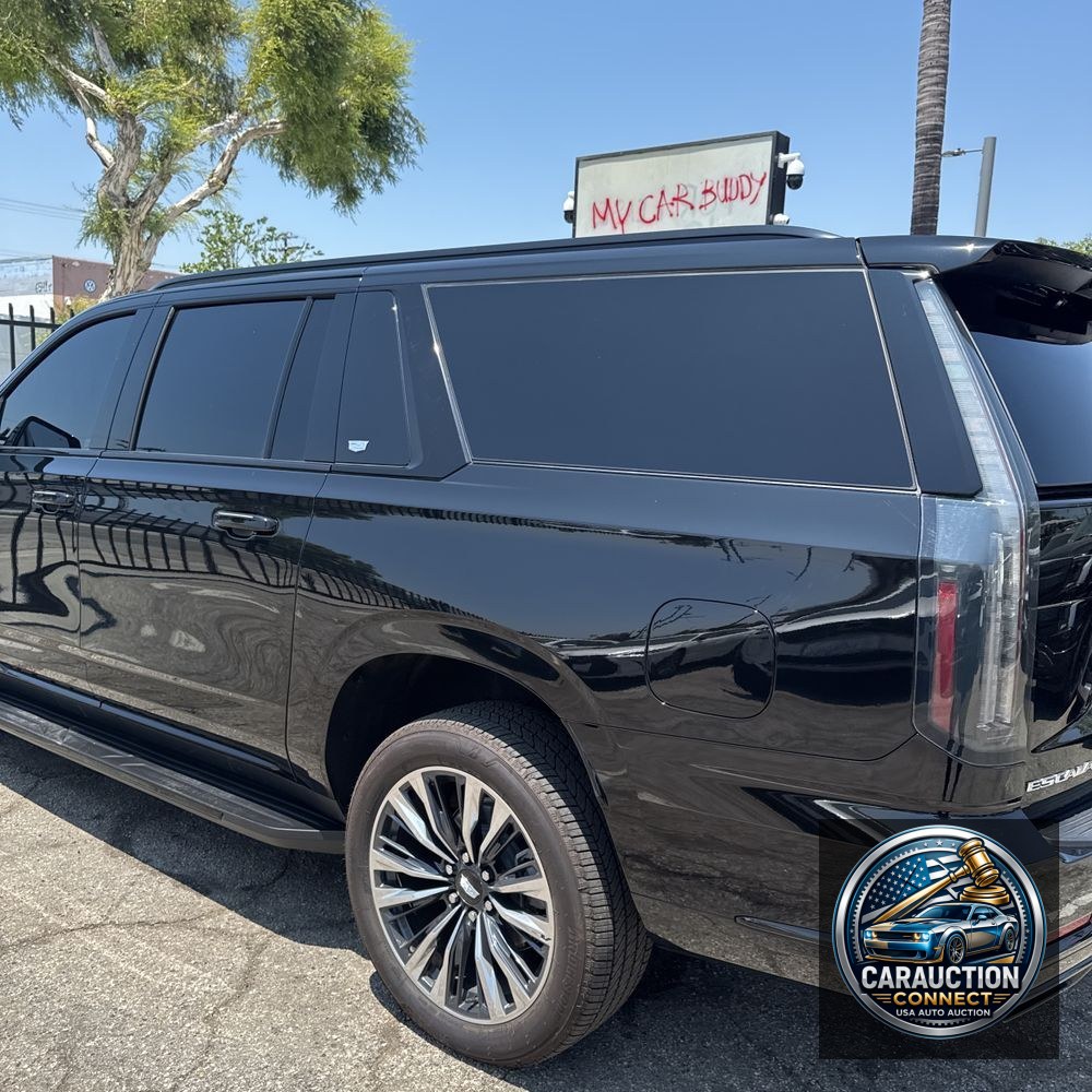 2025 Cadillac Escalade ESV Sport