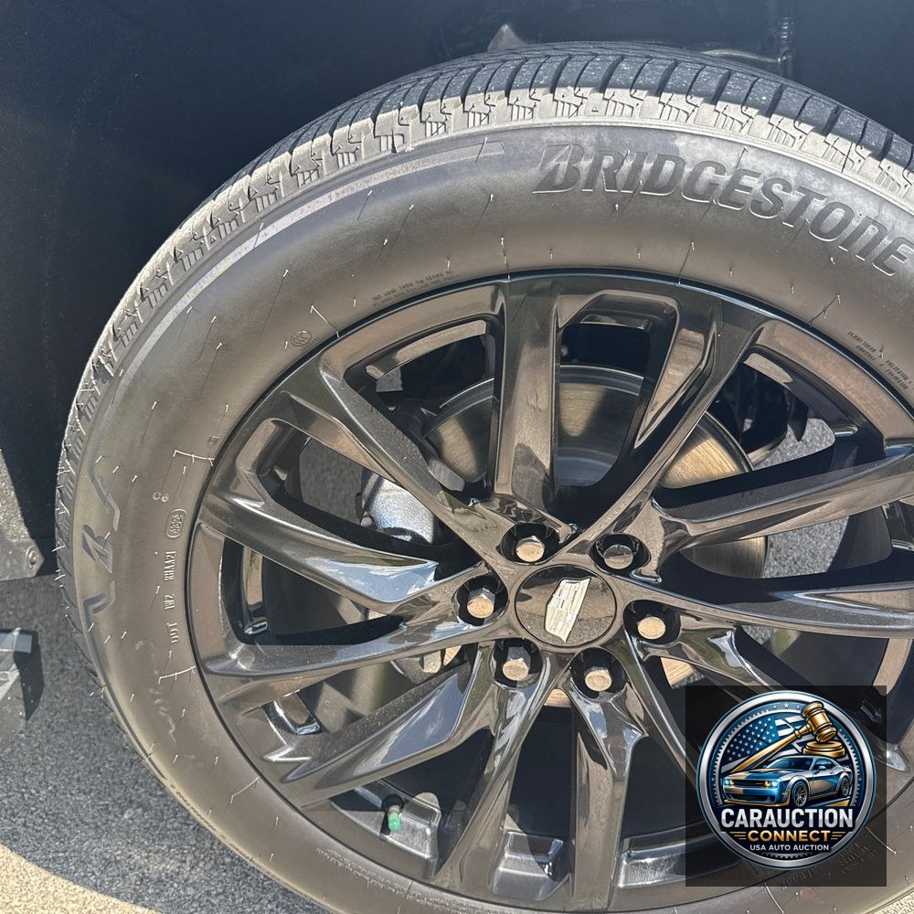 2025 Cadillac Escalade ESV Sport